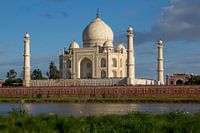 Taj Mahal in evening sun