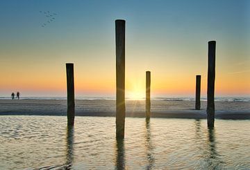 Sunset walk at Petten by peterheinspictures