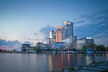 blue hour de Omval, Amsterdam