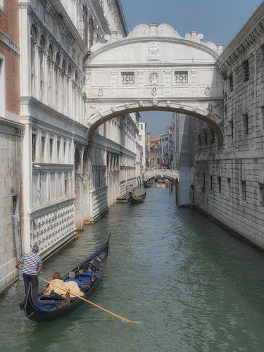 Kanal in Venedig von Karin vd Waal