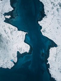 Abstracte sneeuwkust in IJsland – topdown landschap van Ashwien Jurawan