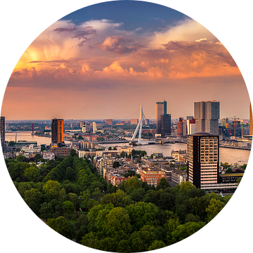 Rotterdam Skyline Panorama vanaf Euromast 2:1 van Vincent Fennis