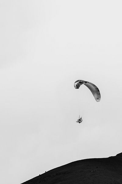 Paragliding by Bill Wang