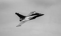 Rafale Marine, black and white