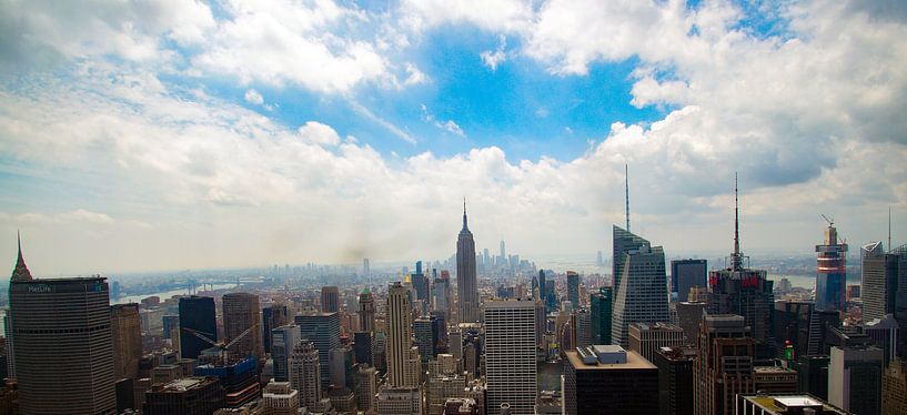 New Yorker Skyline mit Empire State Building von Rockefeller centre von ticus media