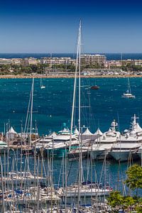 CANNES Hafen und Croisette 