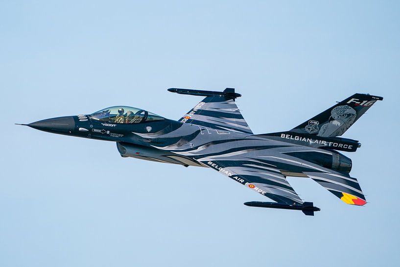 Dark Falcon 2019 by Marc Hederik Fotografie