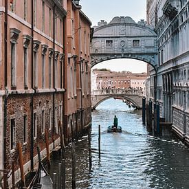 Le beau canal de Venise sur Elise van der Bruggen