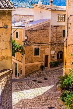 Fornalutx, traditional old mediterranean village by Alex Winter