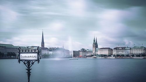 Uitzicht op de Inner Alster vanaf de Lombardbrug