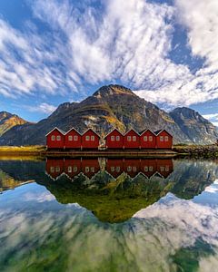 A Norwegian mirror