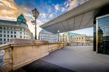 Modern and classic: Albertina main entrance with view of Vienna's old town by Rene Siebring