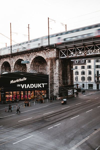 Zurich by Hello Pompoyo