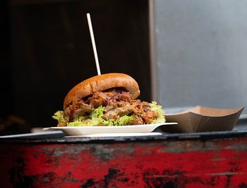 Een hartige traktatie: de pulled pork burger van kreativ_work