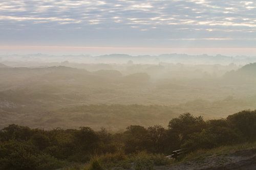 Duinen Katwijk in de mist