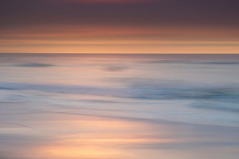 Motion blur - North Sea beach Terschelling by Jurjen Veerman