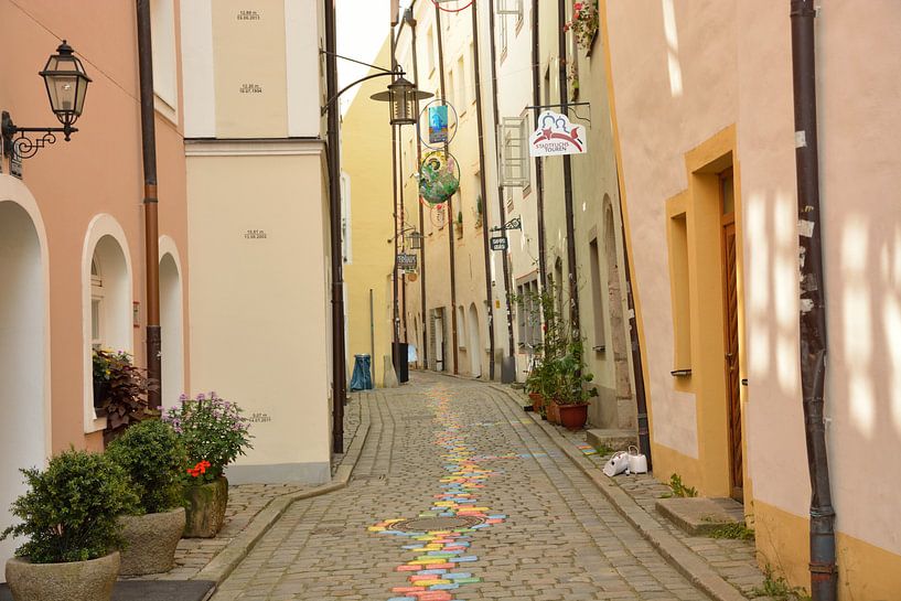 Bunte Straße Passau von Lisanne Wouters