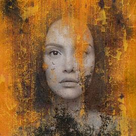 Mysterioud by Maaike Wycisk