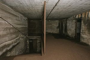 WWII Bunker trappenhuis. van Het Onbekende