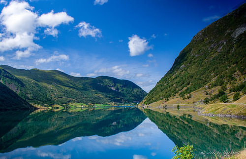 Eau miroir