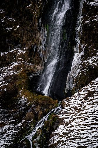 Waterval in de Winter Wild Water en IJzige Landschappen