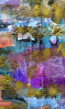 experimental composition in pink by Claudia Gründler