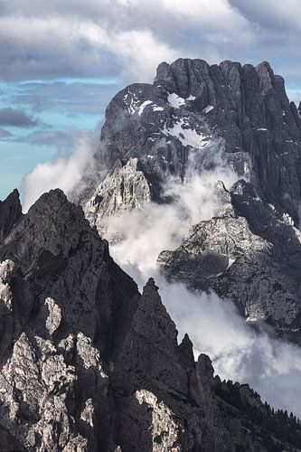 Striking mountain peaks in the Dolomites
