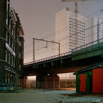 Rotterdam bij nacht van Raoul Suermondt