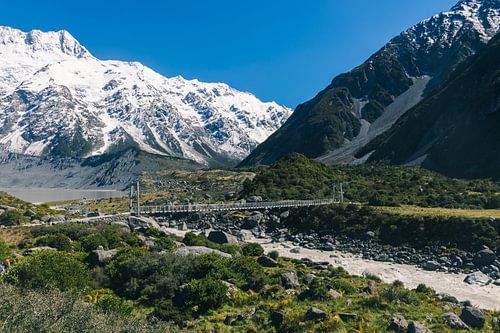 Montagnes sur la piste de la vallée de Hooker en Nouvelle-Zélande