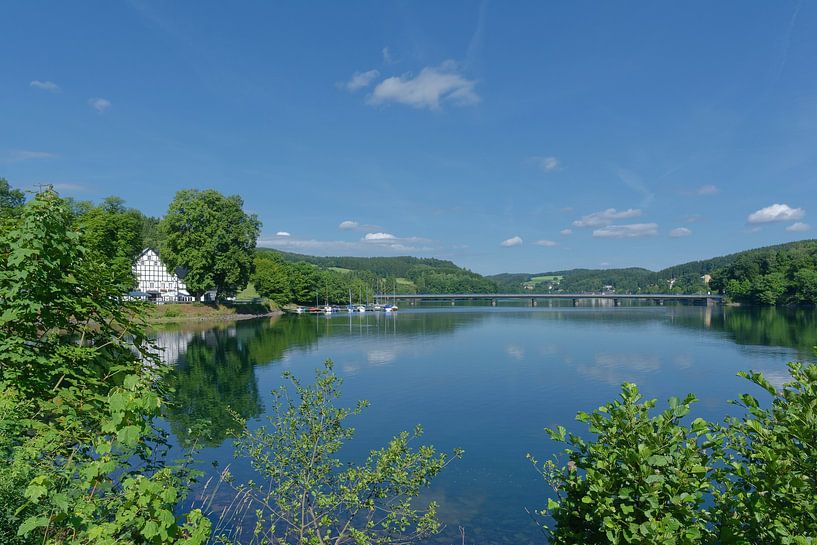Lister-stuwdam in het Sauerland van Peter Eckert
