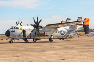 Schöne C-2 Greyhound der US Navy auf der Plattform der Naval Air Station Meridian.