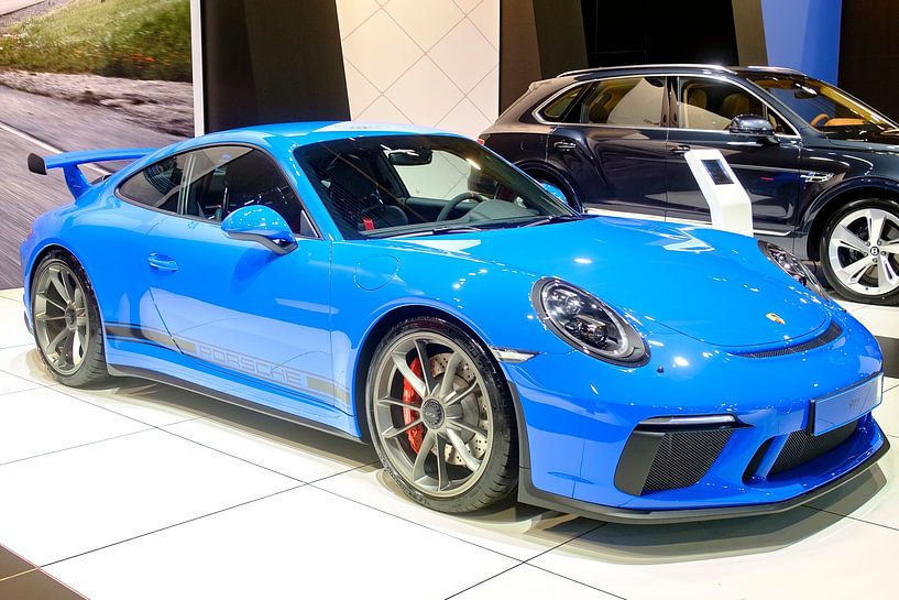 Porsche 911 GT3 high-performance sports car by Sjoerd van der Wal Photography