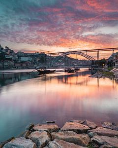 Sonnenaufgang über dem Douro von Sonny Vermeer