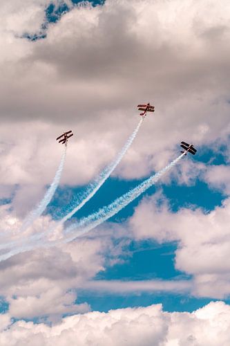stunt flying between the clouds 7