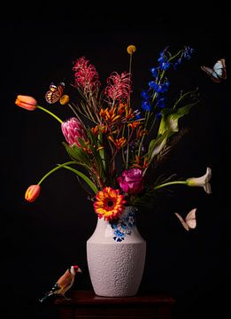 Still life with colourful flowers and a modern twist by Beeldpracht by Maaike