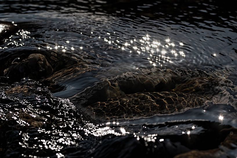 Funkeln im Wasser von Mariëro Fotografie