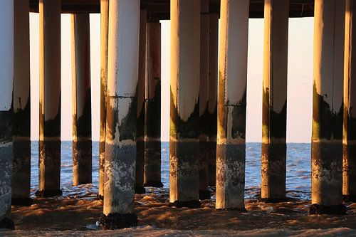 La jetée et la mer ne font qu'un