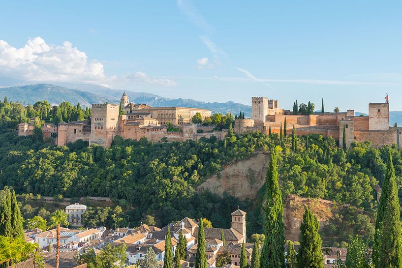 Alhambra Paleis en Alcazaba, Alhambra en Albaycin, van Peter Apers