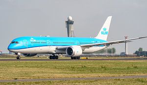 KLM Boeing 787-9 Dreamliner (PH-BHF) "Hibiscus". van Jaap van den Berg