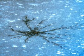 Abstract image of cracks in the ice by ManfredFotos