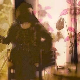 Sepia Chemistry van True Color Stories