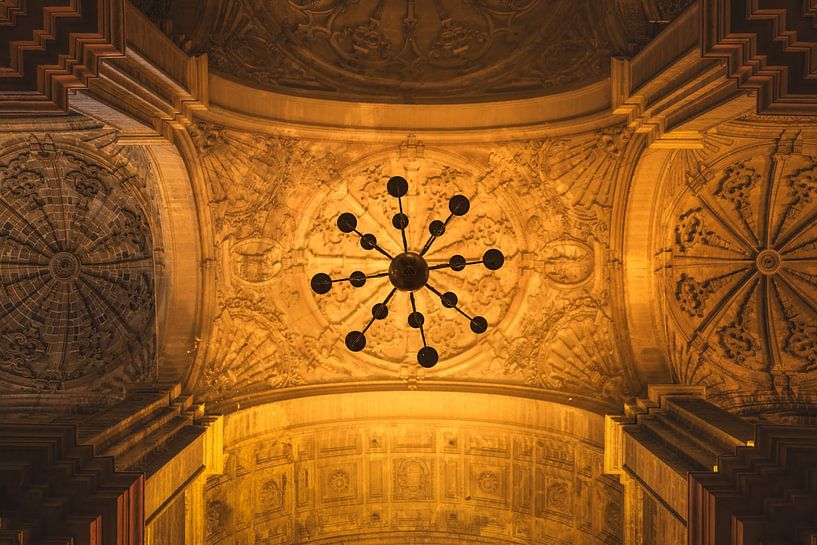 Decorative vault of church | Cathedral of Malaga | Spain | travelphotography by Laura Dijkslag