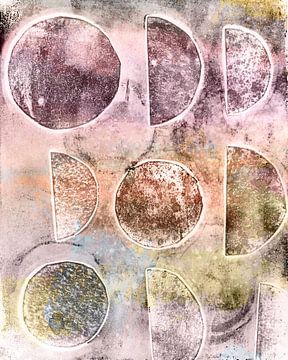 Kunst in pastel en aardetinten. Abstracte compositie in roestig paars, roze, geel en bruin van Dina Dankers