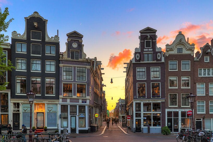 Singel sunset Amsterdam by Dennis van de Water