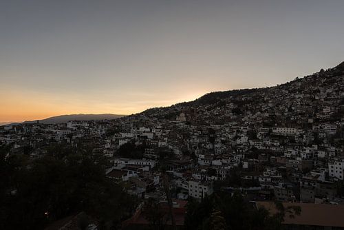 Zonsondergang in Taxco. sunset in taxco