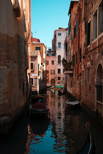 Venice by Hello Pompoyo
