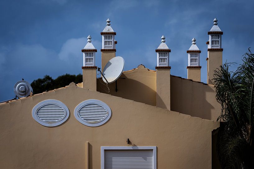 Albufeira by Eddy Westdijk