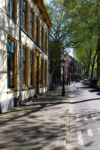 A view of Breedstraat in the centre of Utrecht on a spring day. (colour) by André Blom Fotografie Utrecht
