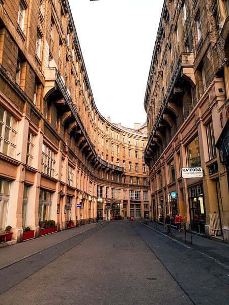Budapest by Hello Pompoyo