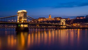 Kettenbrücke, Budapest von Adelheid Smitt